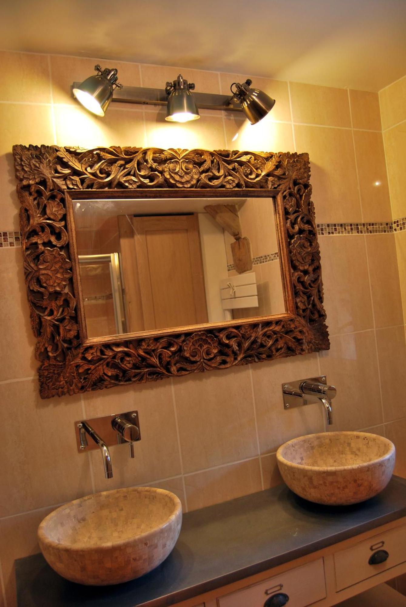 Le Clos Des Tilleuls D Day Home, Chambres D'Hotes, Suite Avec Sauna Privatif, Suite Avec Balneotherapie Privative, En Supplement Option Spa Bain A Remous La Vendelée Kültér fotó