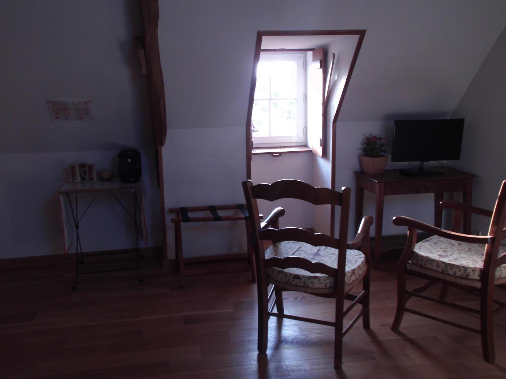 Le Clos Des Tilleuls D Day Home, Chambres D'Hotes, Suite Avec Sauna Privatif, Suite Avec Balneotherapie Privative, En Supplement Option Spa Bain A Remous La Vendelée Szoba fotó