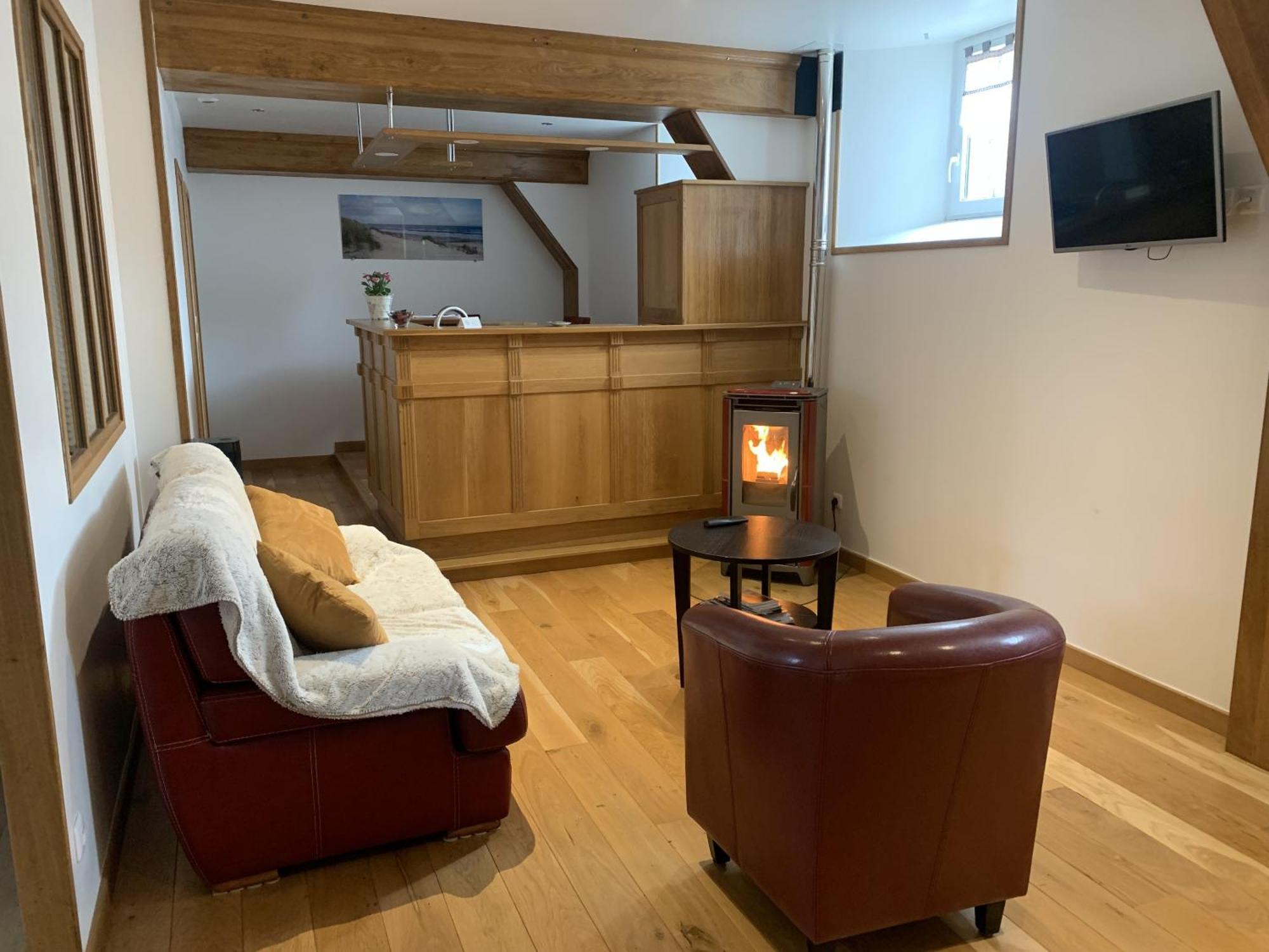 Le Clos Des Tilleuls D Day Home, Chambres D'Hotes, Suite Avec Sauna Privatif, Suite Avec Balneotherapie Privative, En Supplement Option Spa Bain A Remous La Vendelée Kültér fotó