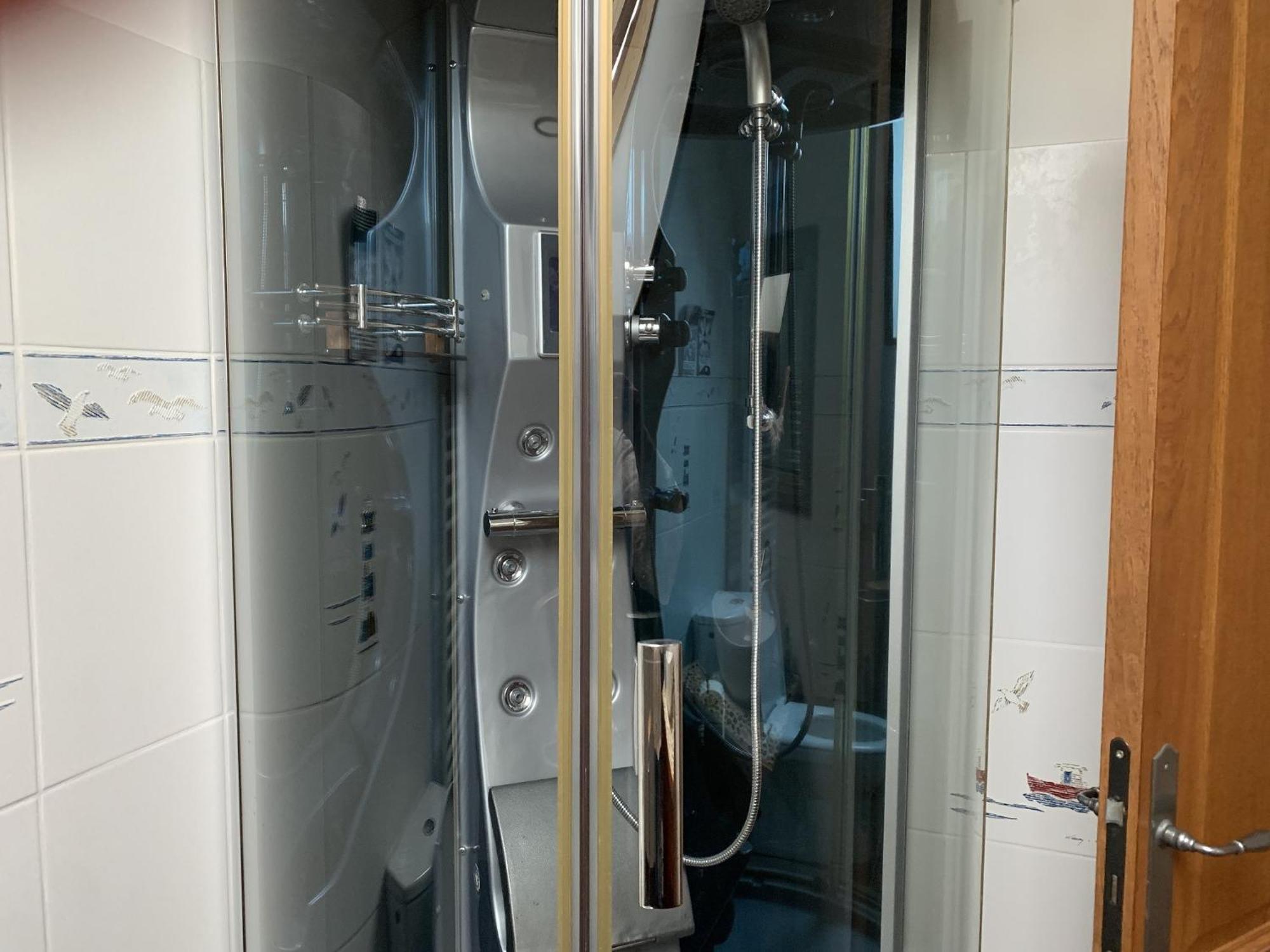 Le Clos Des Tilleuls D Day Home, Chambres D'Hotes, Suite Avec Sauna Privatif, Suite Avec Balneotherapie Privative, En Supplement Option Spa Bain A Remous La Vendelée Szoba fotó